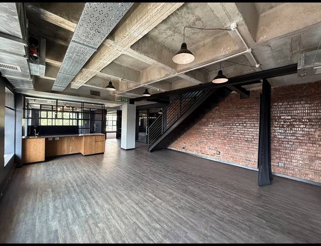 745M² OFFICE TO LET IN ROSEBANK